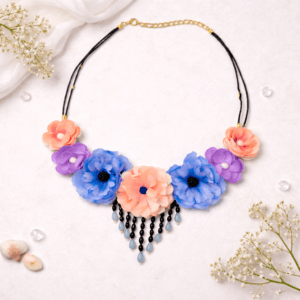 Colier cu flori si perle Summer Colier cu flori si perle Summer 2