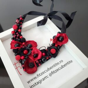 Colier Statement Rose Bazaart 20260310 040026 603
