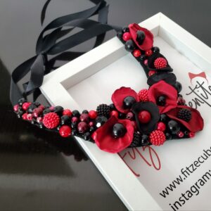 Colier Statement Rose Bazaart 20260310 040109 934