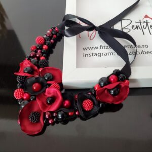 Colier Statement Rose Bazaart 20260310 040154 750
